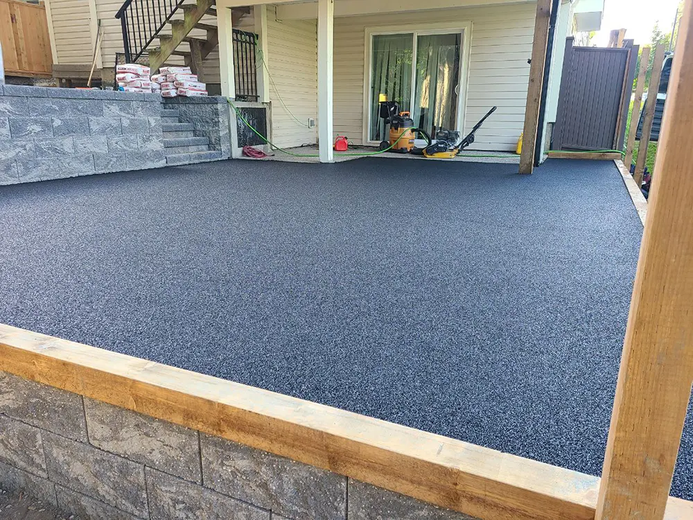 rubber paved deck